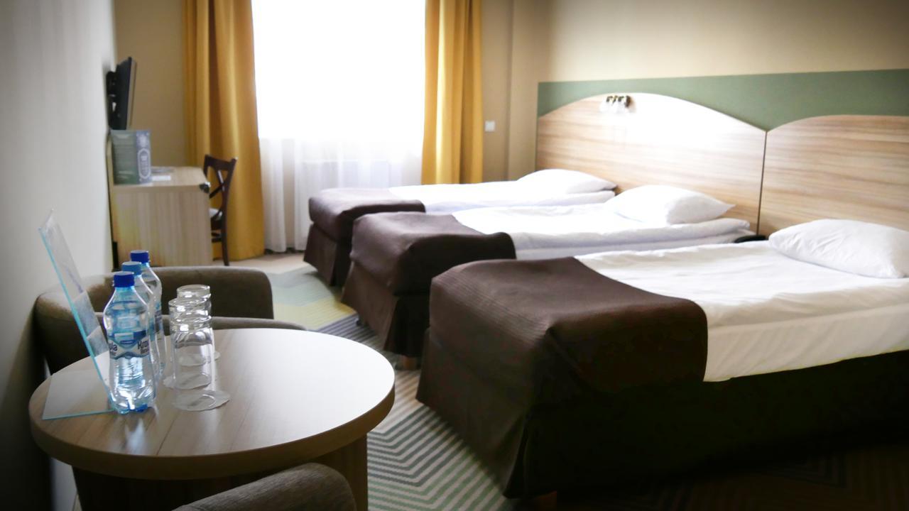 Hotel Texas - Жори Екстериор снимка